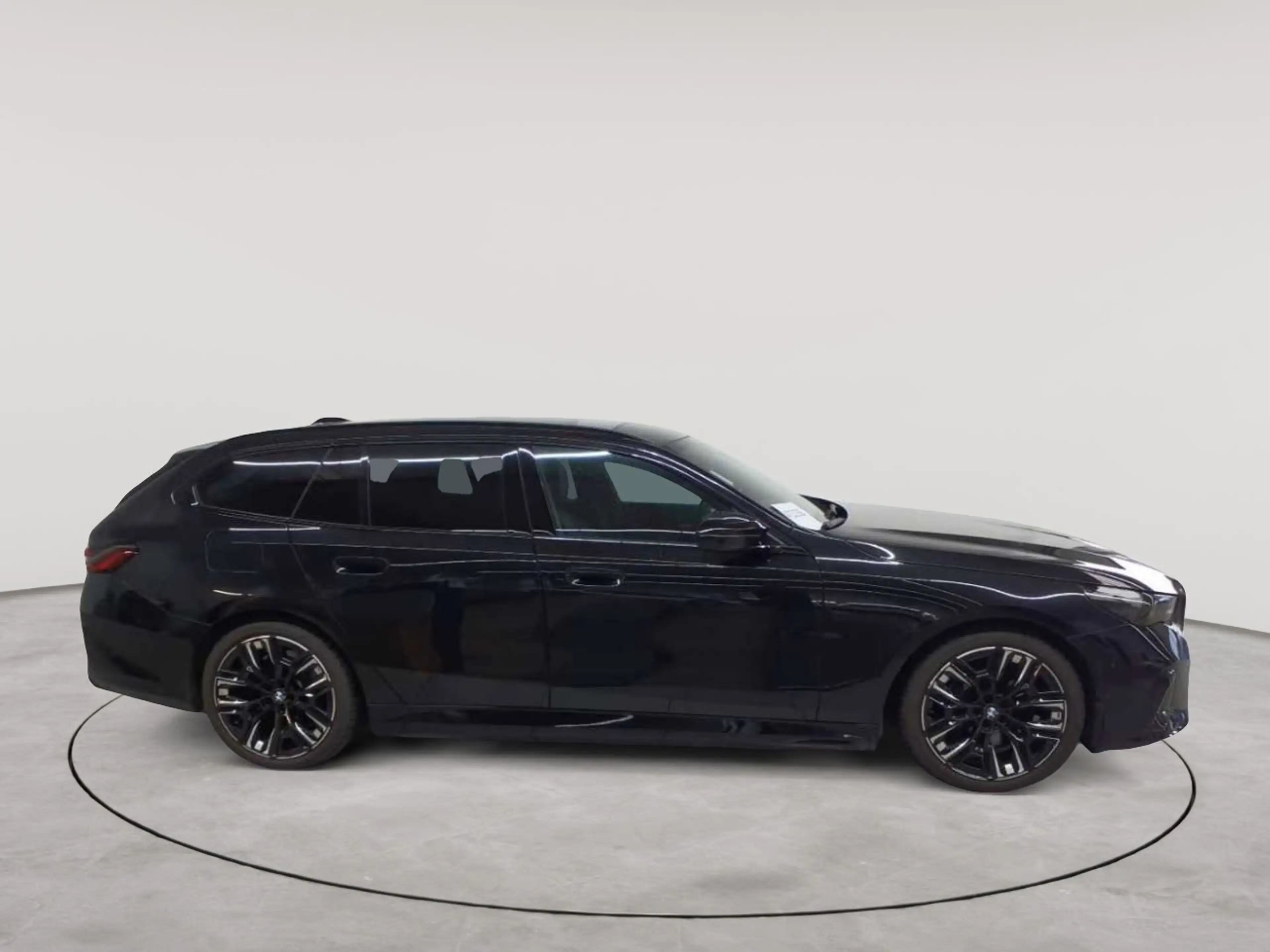 BMW i5 i5 M60 Touring M Sport Pro AHK Sitzbel HuD — photo 3