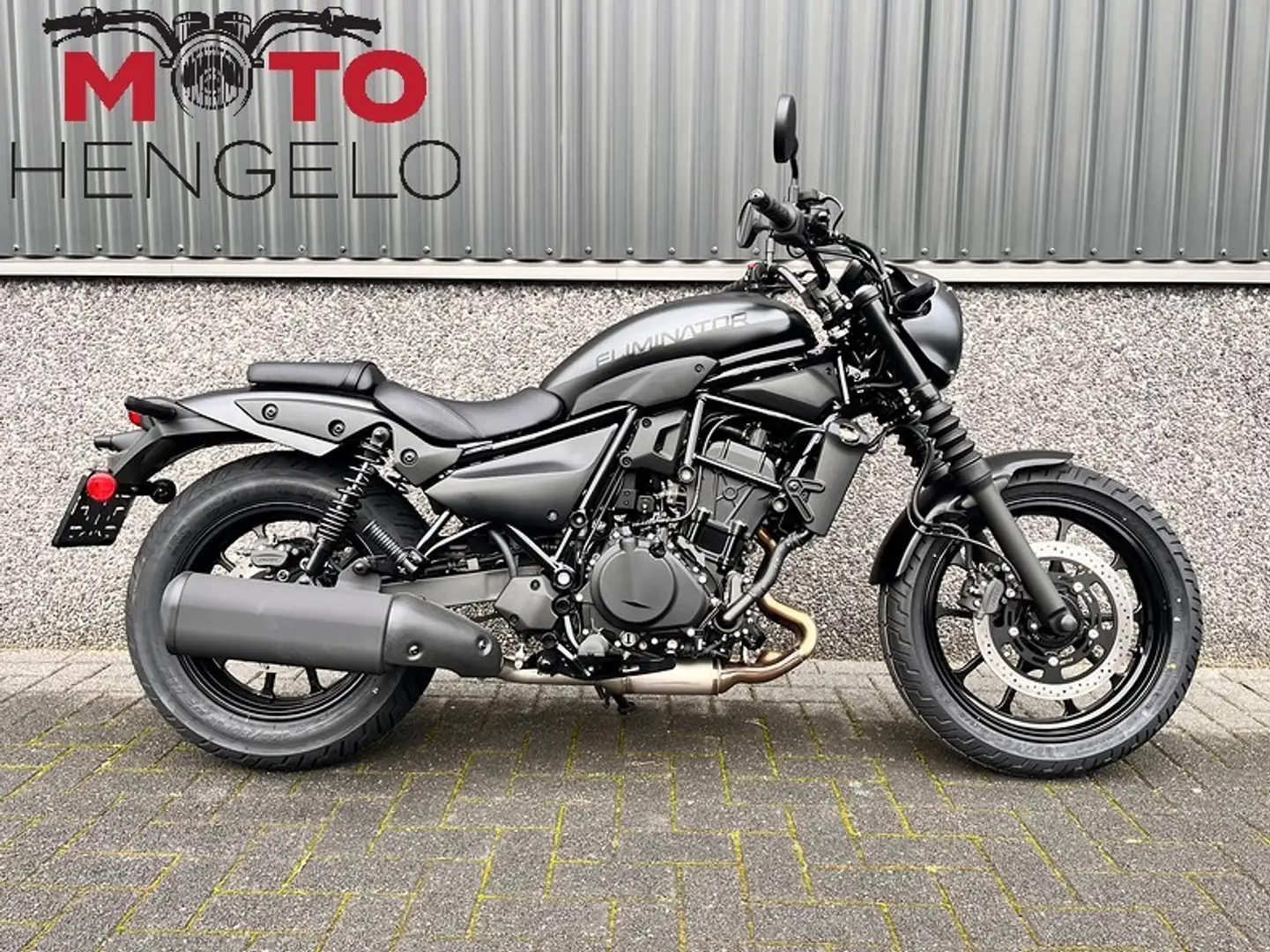 Kawasaki Eliminator 500 SE Negro - 1