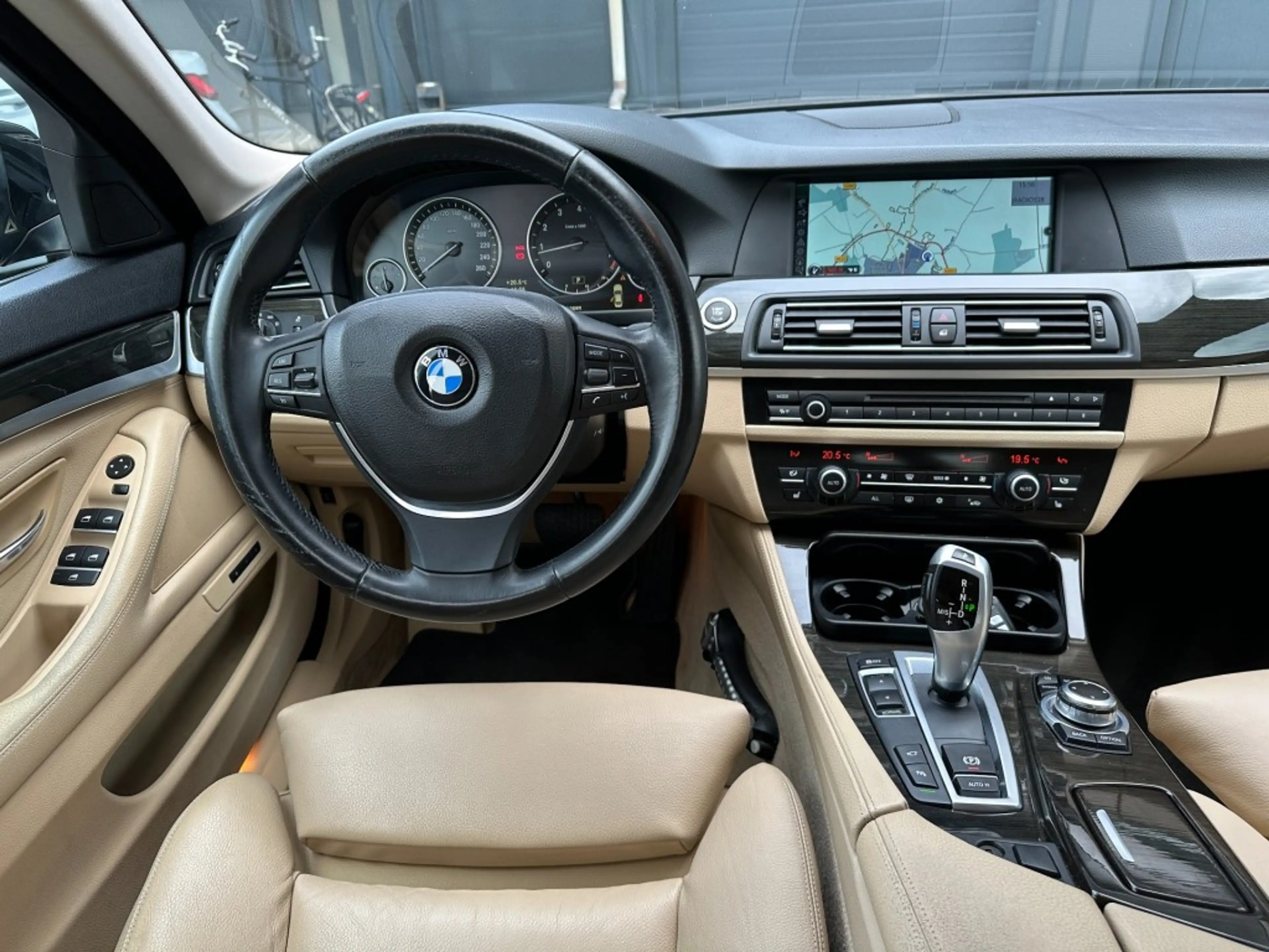 BMW 528 528i Aut.High-Executive org. Ned. 97000 KM !! — photo 3