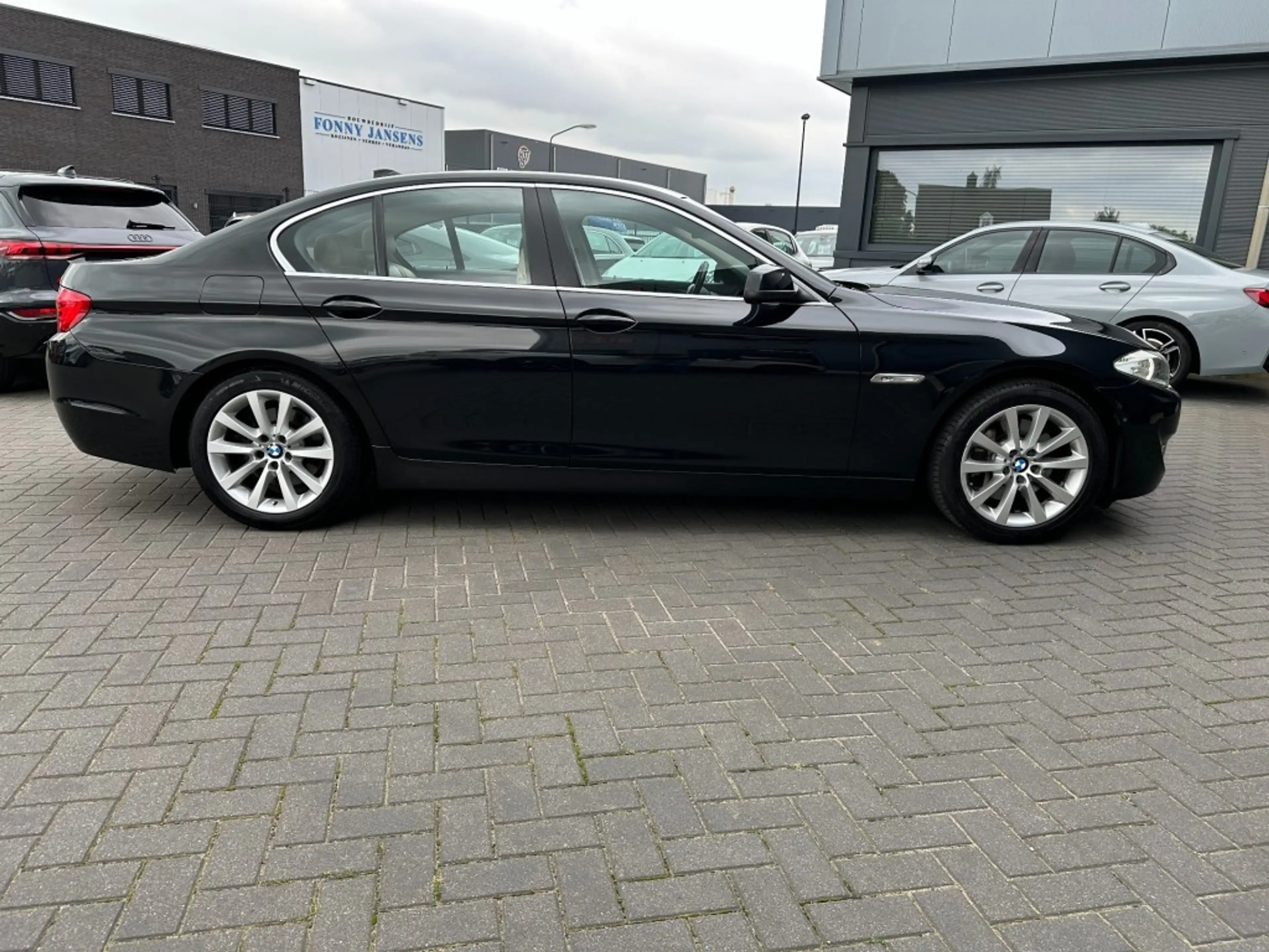 BMW 528 528i Aut.High-Executive org. Ned. 97000 KM !! — photo 8