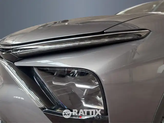 Citroen C5 X view 3