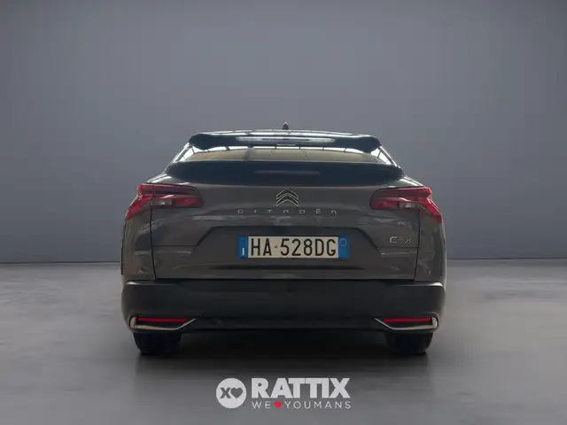 Citroen C5 X view 6