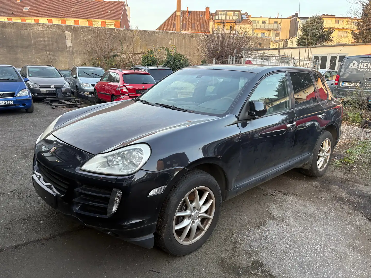 Porsche Cayenne Diesel MOTORSCHADEN Schwarz - 2