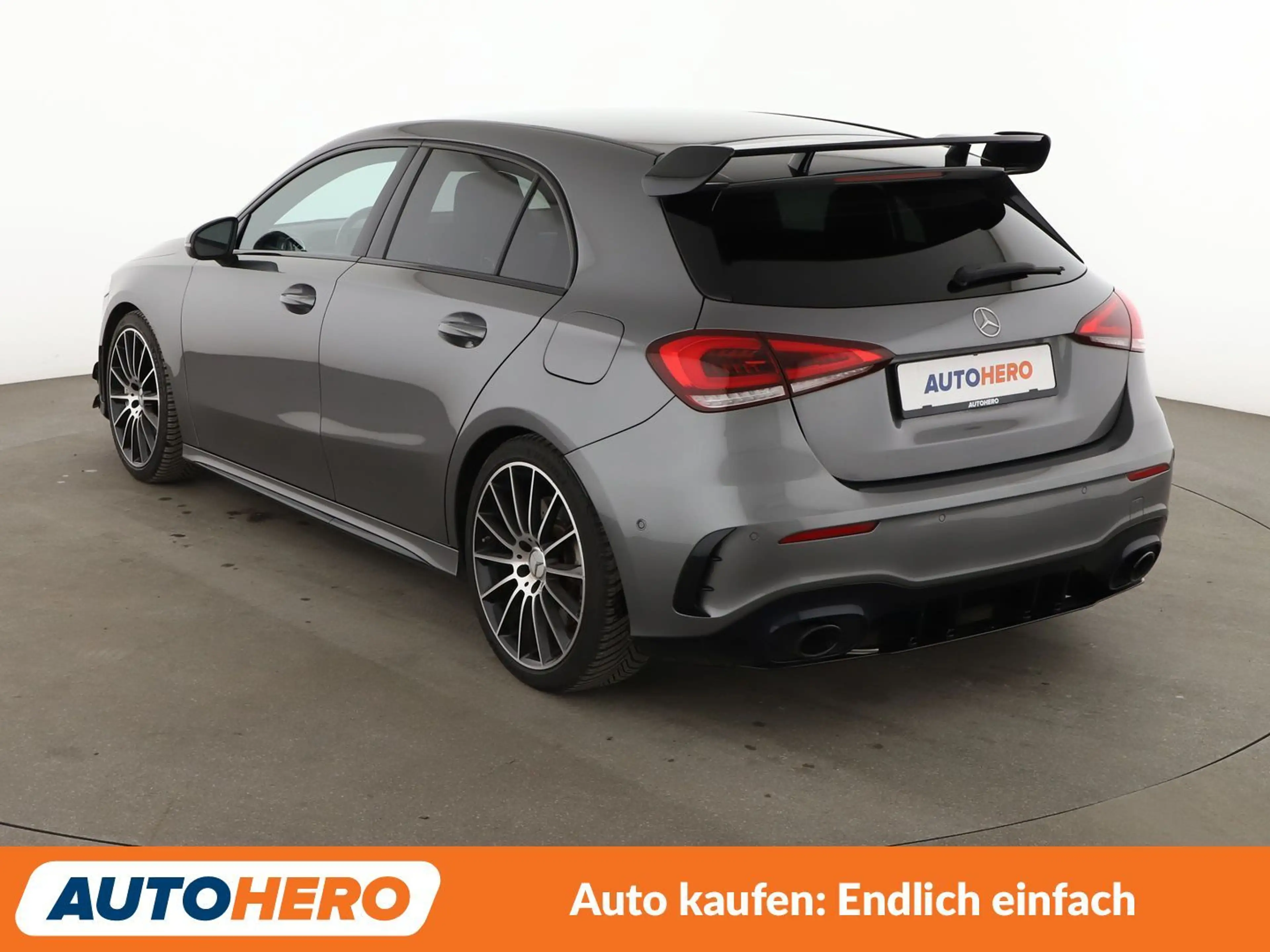 Mercedes-Benz A 35 AMG A 35 AMG 4Matic Aut.*NAVI*LED*TEMPO* — photo 4