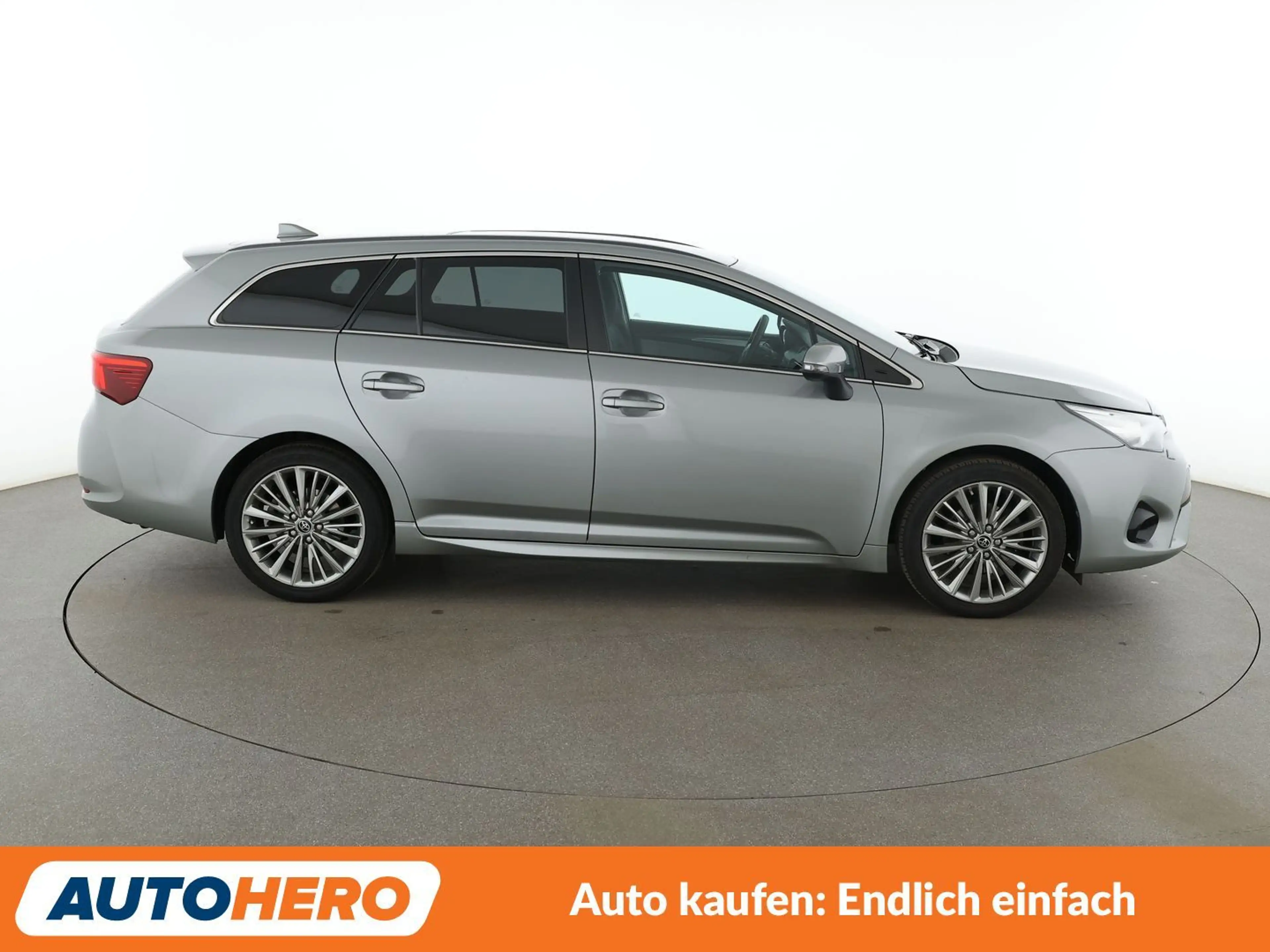 Toyota Avensis 1.8 Edition *NAVI*TEMPO*SHZ* — photo 7