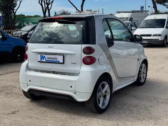 Smart Fortwo view 3