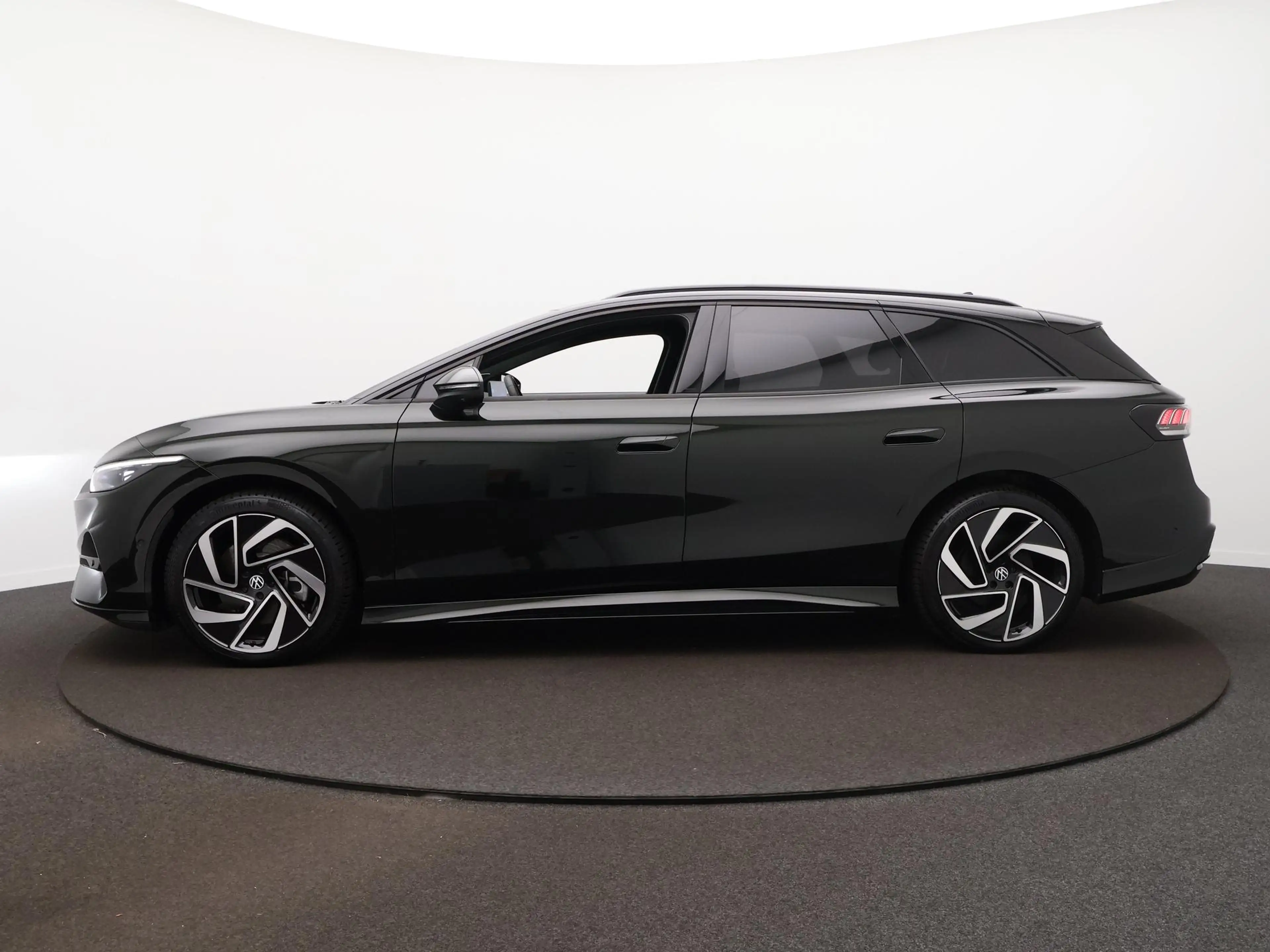 Volkswagen ID.7 Tourer Pro S Business 86 kWh | Panodak | Harman Ka — photo 9