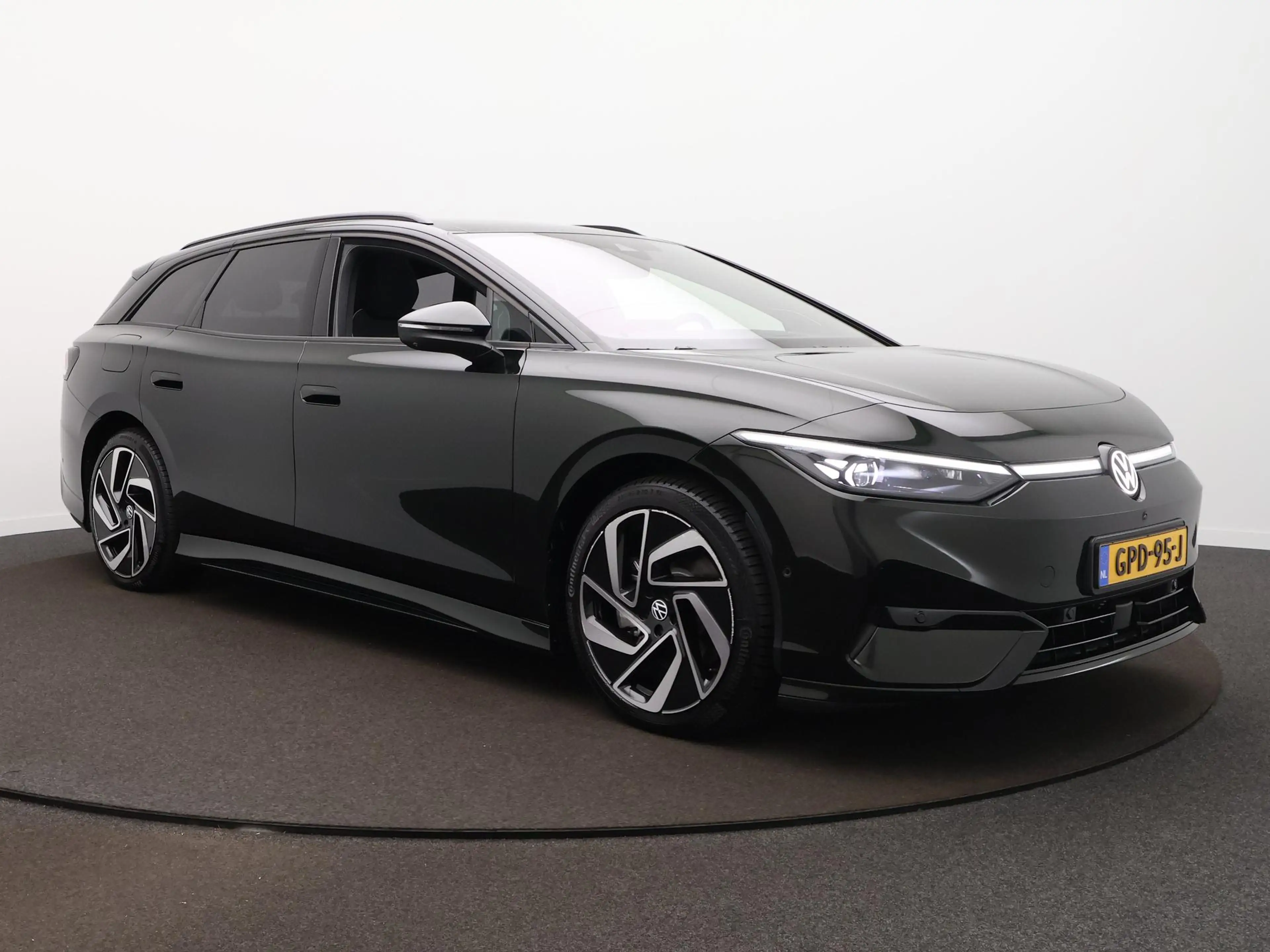Volkswagen ID.7 Tourer Pro S Business 86 kWh | Panodak | Harman Ka — photo 3