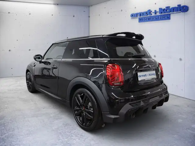 MINI Hatch view 4