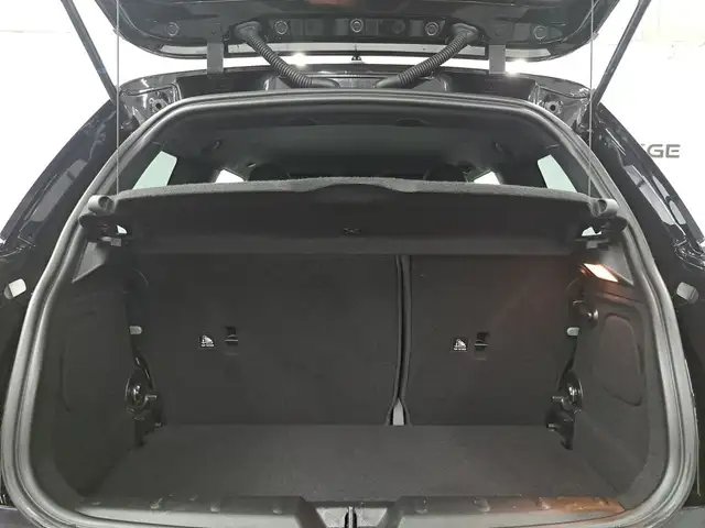 MINI Hatch view 7