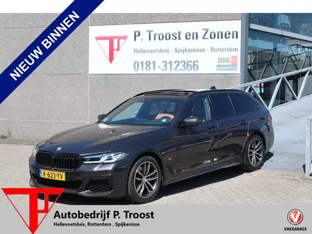 BMW 520 5-serie Touring 520i High Executive M Sport | Face
