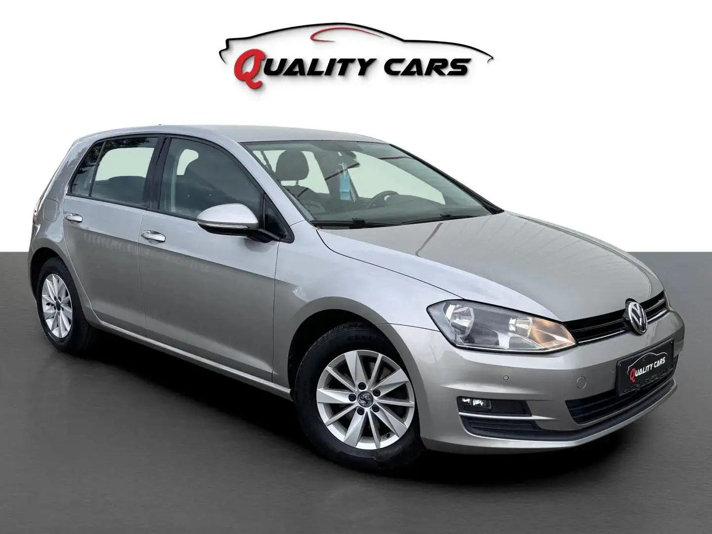 Volkswagen Golf 1.6 CR TDI Comfortline | Navi | PDC Beige - 1