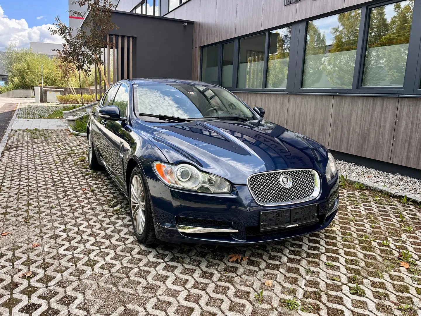 Jaguar XF 3.0 V6 Diesel Luxury Automatik euro5 Blau - 1