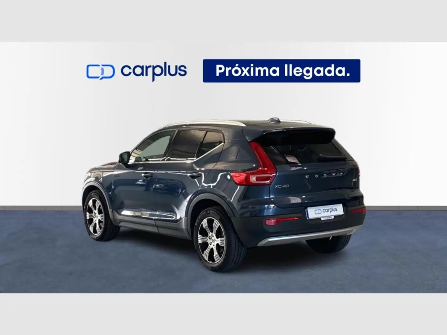 Volvo XC40 D3 Momentum Noir - 2
