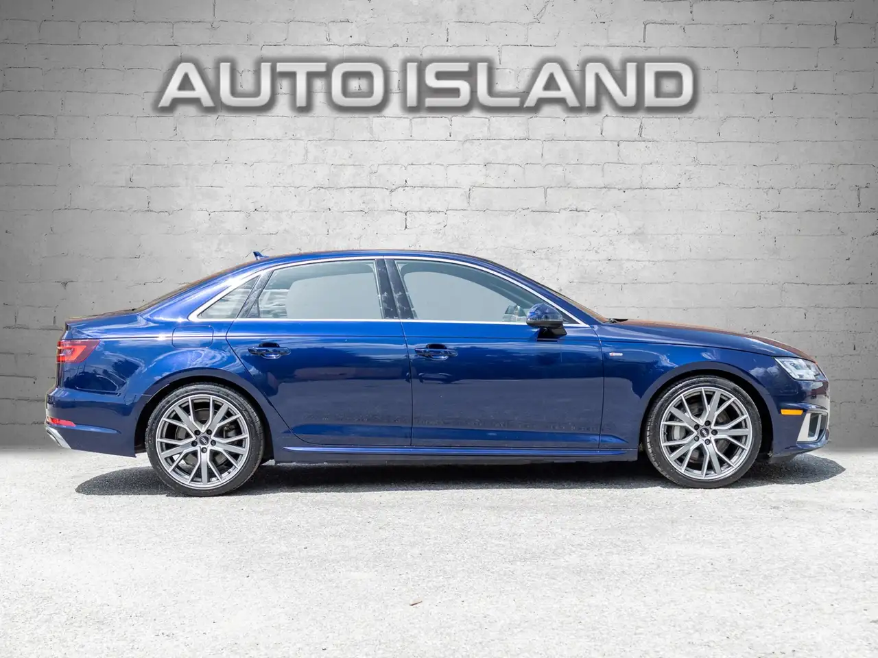 Audi A4 снимка Audi A4