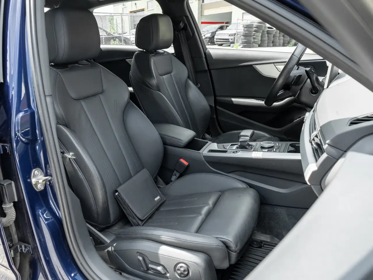 Audi A4 снимка Audi A4