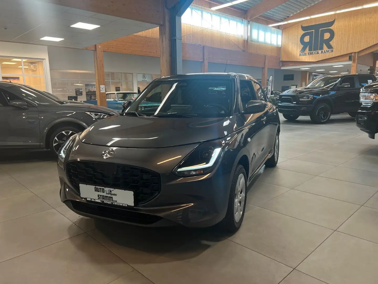 Suzuki Swift Comfort Allgrip Hybrid*NEW2024* Grau - 2