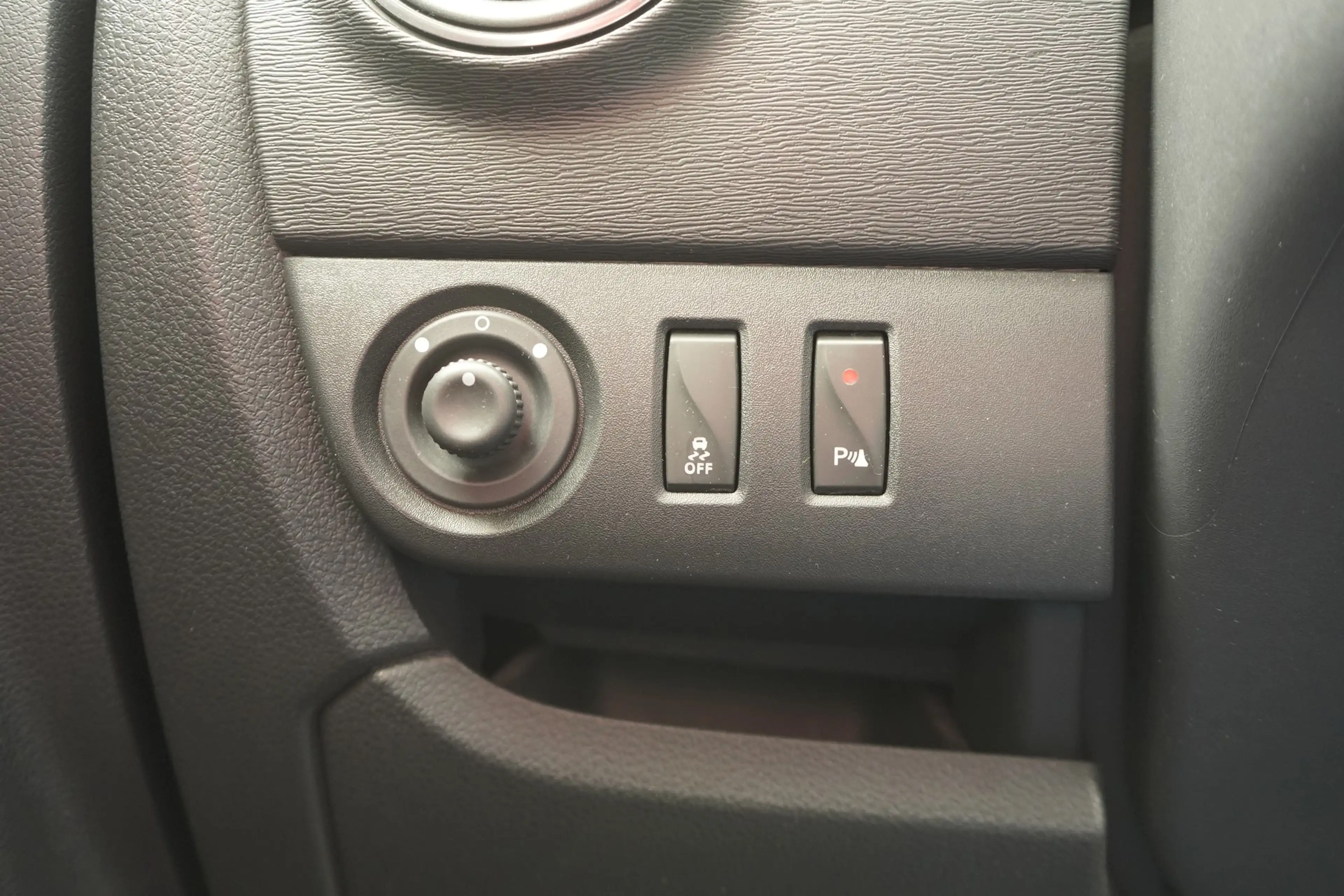 Dacia Dokker Stepway 1.6 SCe Navi Tempomat PDC Kamera — photo 15