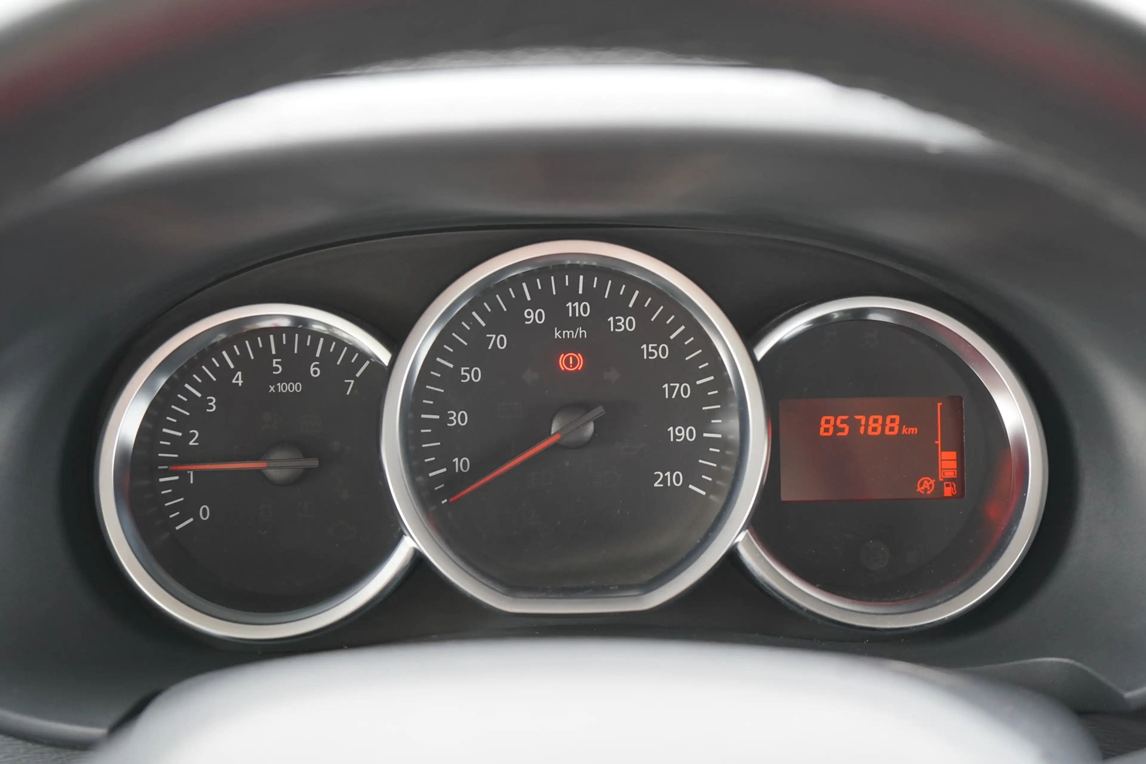 Dacia Dokker Stepway 1.6 SCe Navi Tempomat PDC Kamera — photo 9