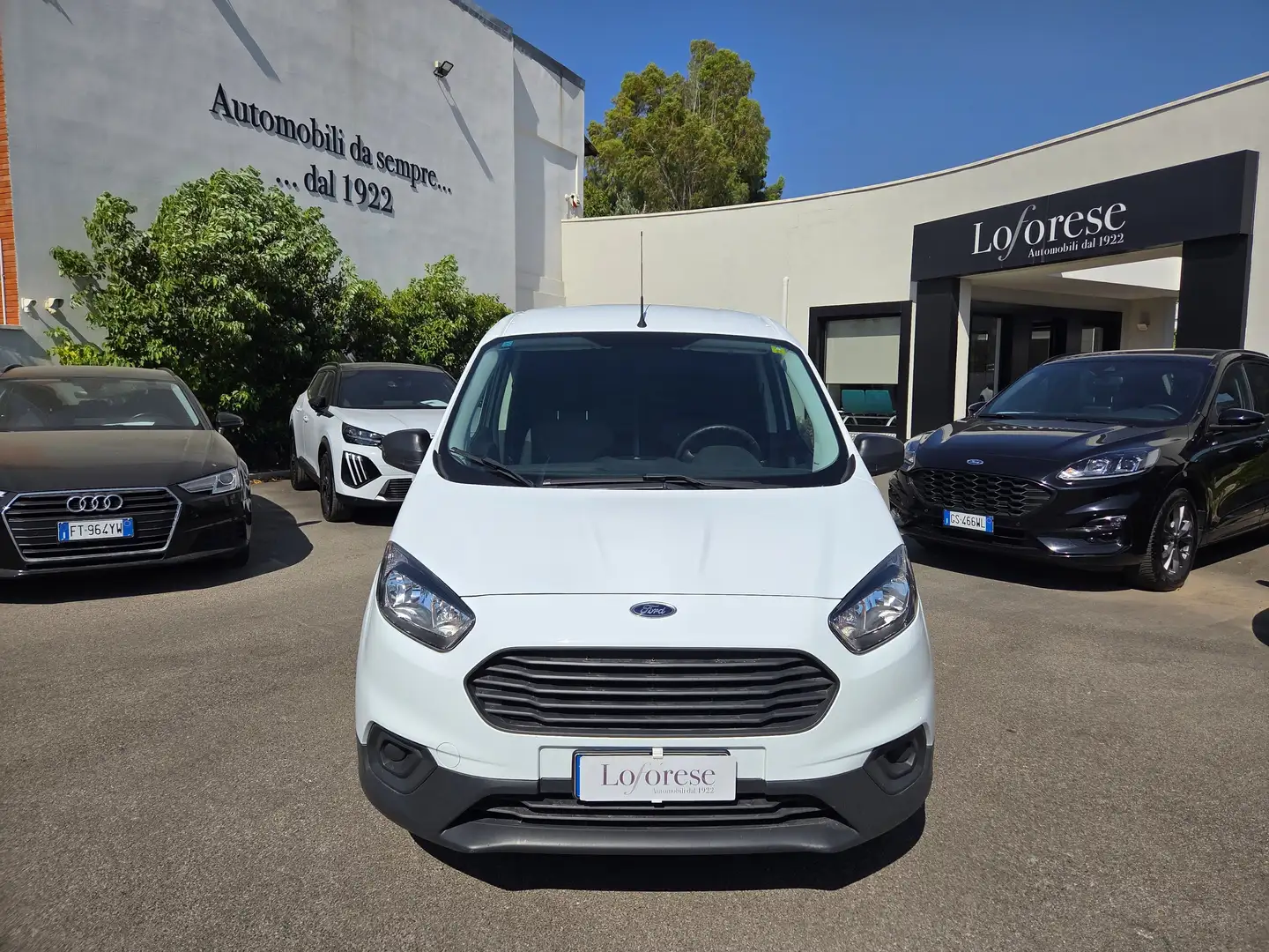Ford Transit Courier Bianco - 1
