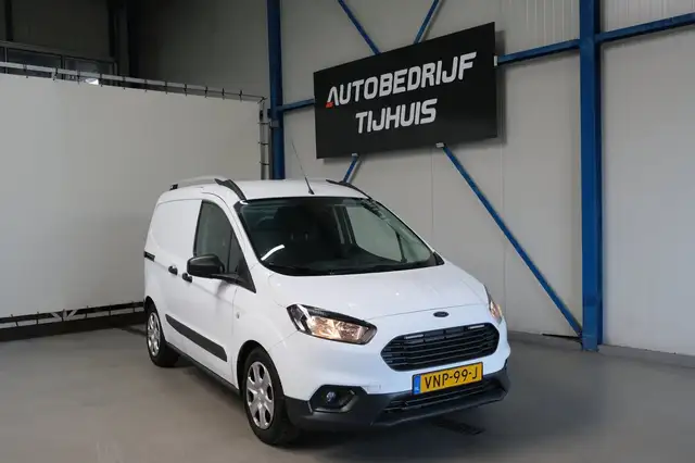 Ford Transit Courier 1.0 Benzine  MOTOR DEFECT