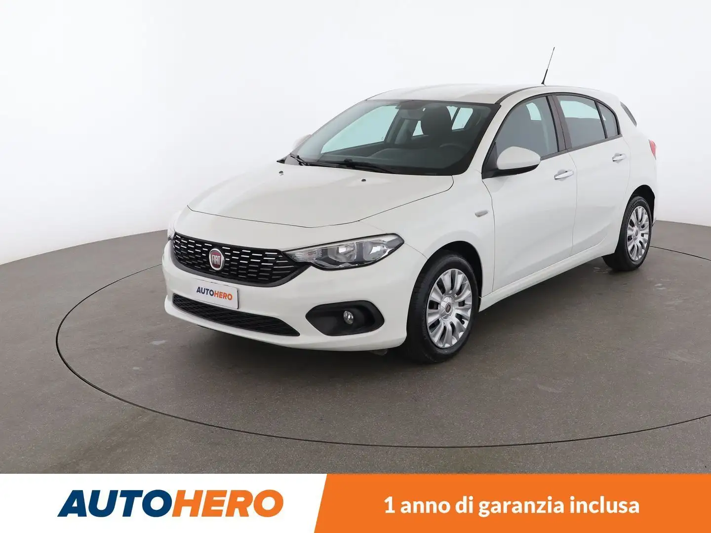 Fiat Tipo 1.6 JTDM Easy Business Bianco - 1