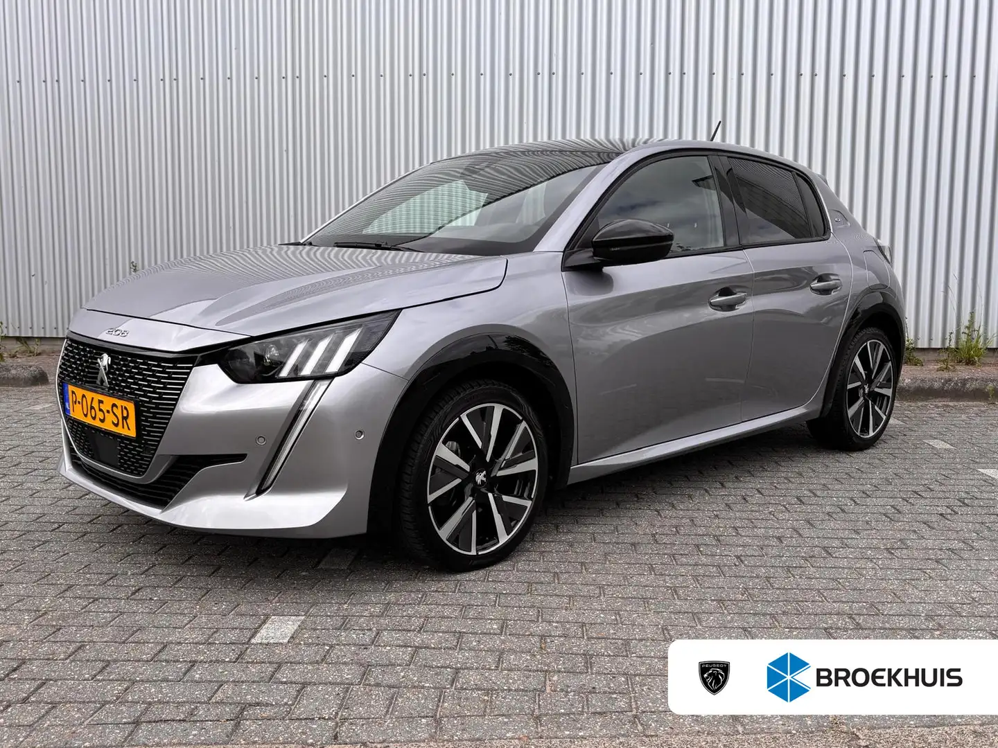 Peugeot 208 1.2 PureTech GT 100PK | All Season Banden | Camera Grijs - 1