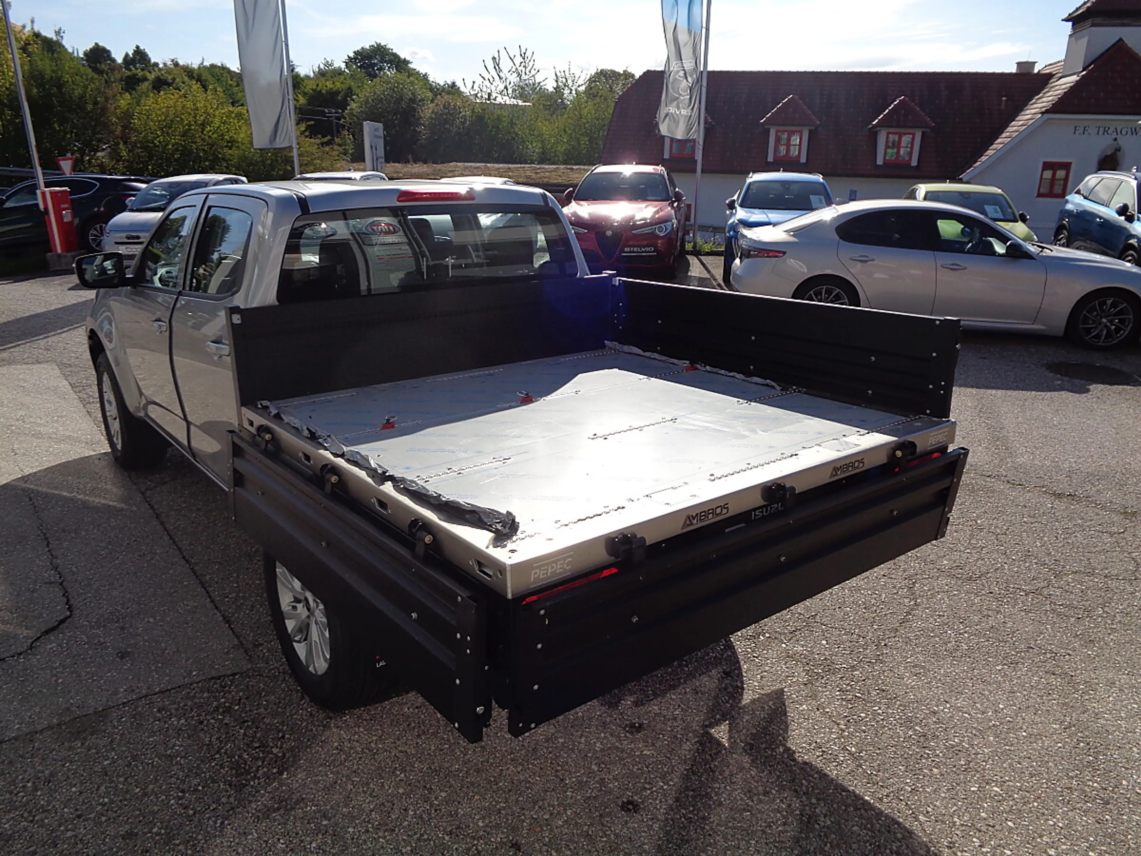 Isuzu D-Max D-MAX Double Cab LS 4WD Aut. FLEX UMBAU NOVA BE... — photo 8