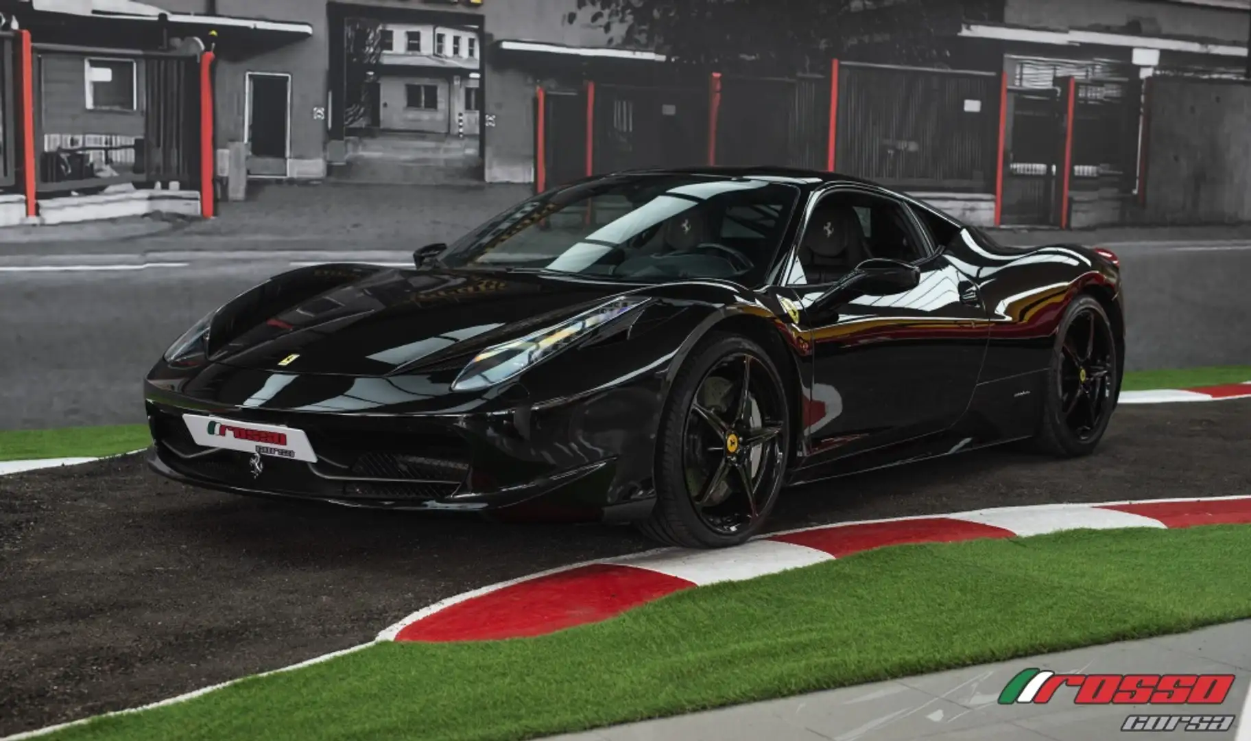 Ferrari 458 Italia Schwarz - 1