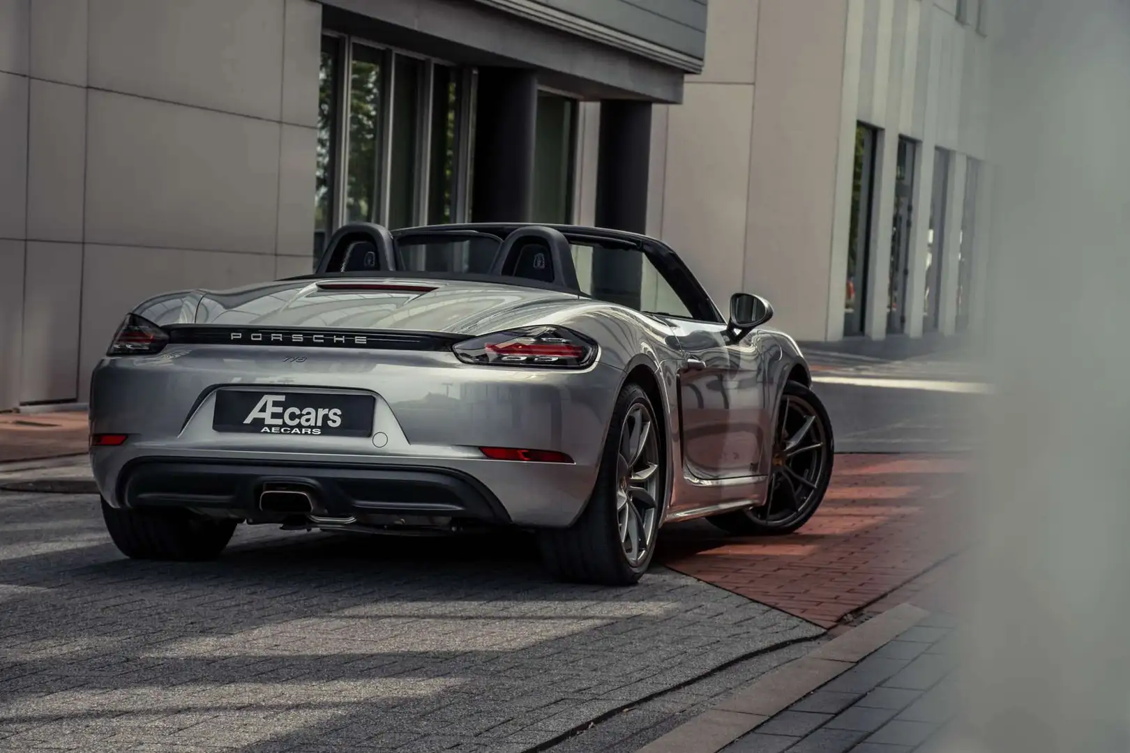 Porsche Boxster 718 *** 2.0T / MANUAL / BELGIAN / 1 OWNER *** Argent - 2