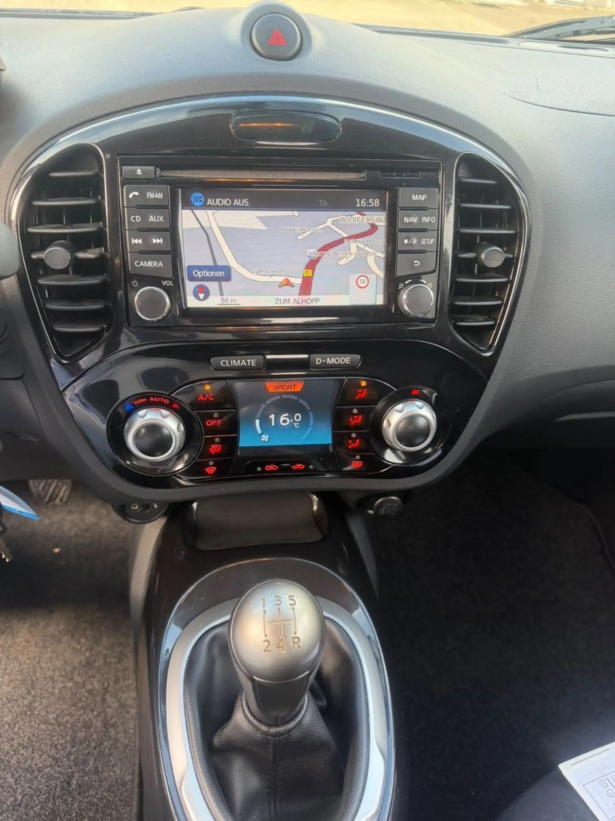 Nissan Juke N-Tec 1,6* 2 HAND*TÜV NEU*KAMERA*NAVI*AHK* — photo 8