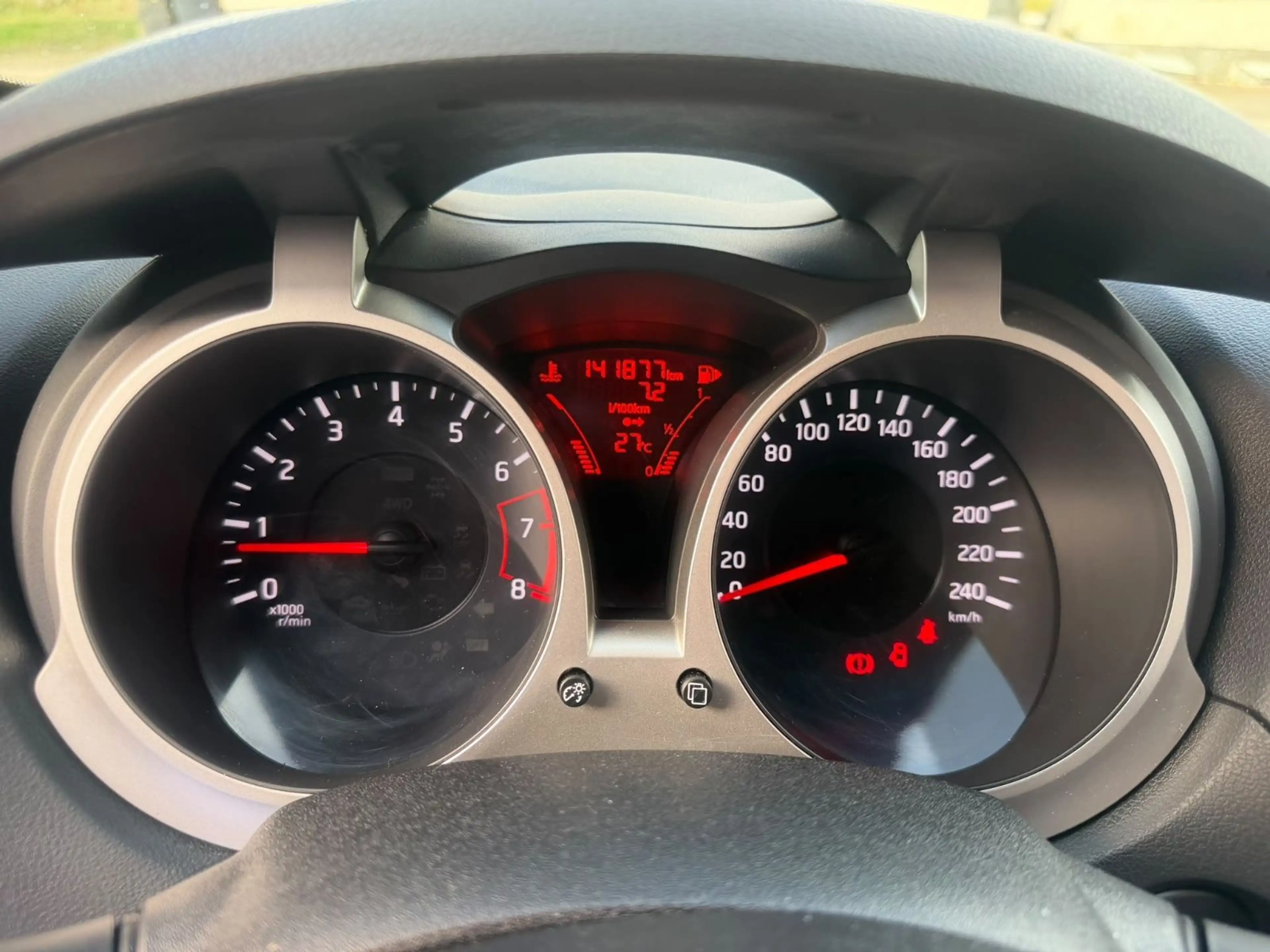 Nissan Juke N-Tec 1,6* 2 HAND*TÜV NEU*KAMERA*NAVI*AHK* — photo 12