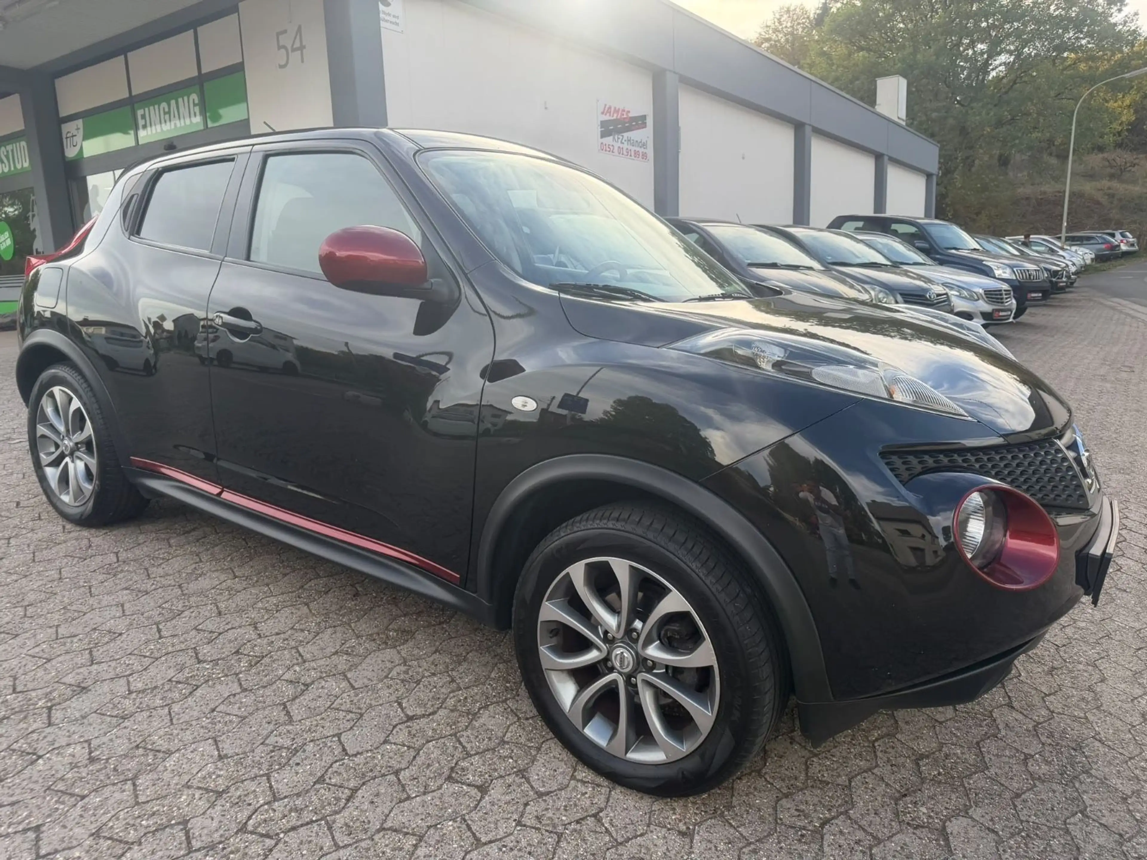 Nissan Juke N-Tec 1,6* 2 HAND*TÜV NEU*KAMERA*NAVI*AHK* — photo 4