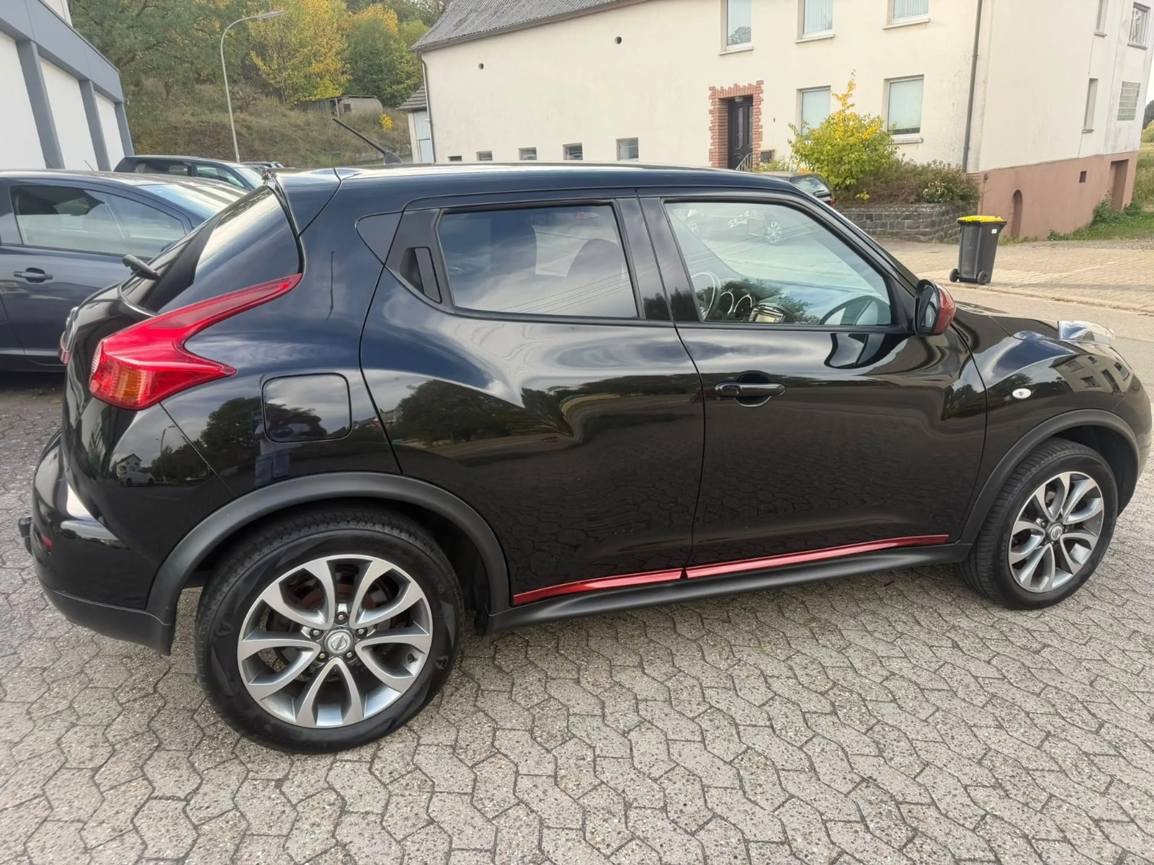 Nissan Juke N-Tec 1,6* 2 HAND*TÜV NEU*KAMERA*NAVI*AHK* — photo 5