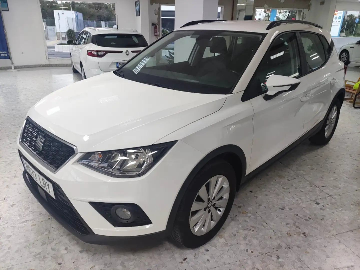 SEAT Arona 1.0 TSI S&S Style 110 Blanco - 1
