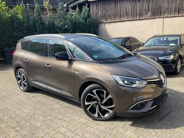 Renault Scenic 1,6 dCi,7-Sitzer,Aut.Navi,KAM.LED,PDC,AHK,ALU