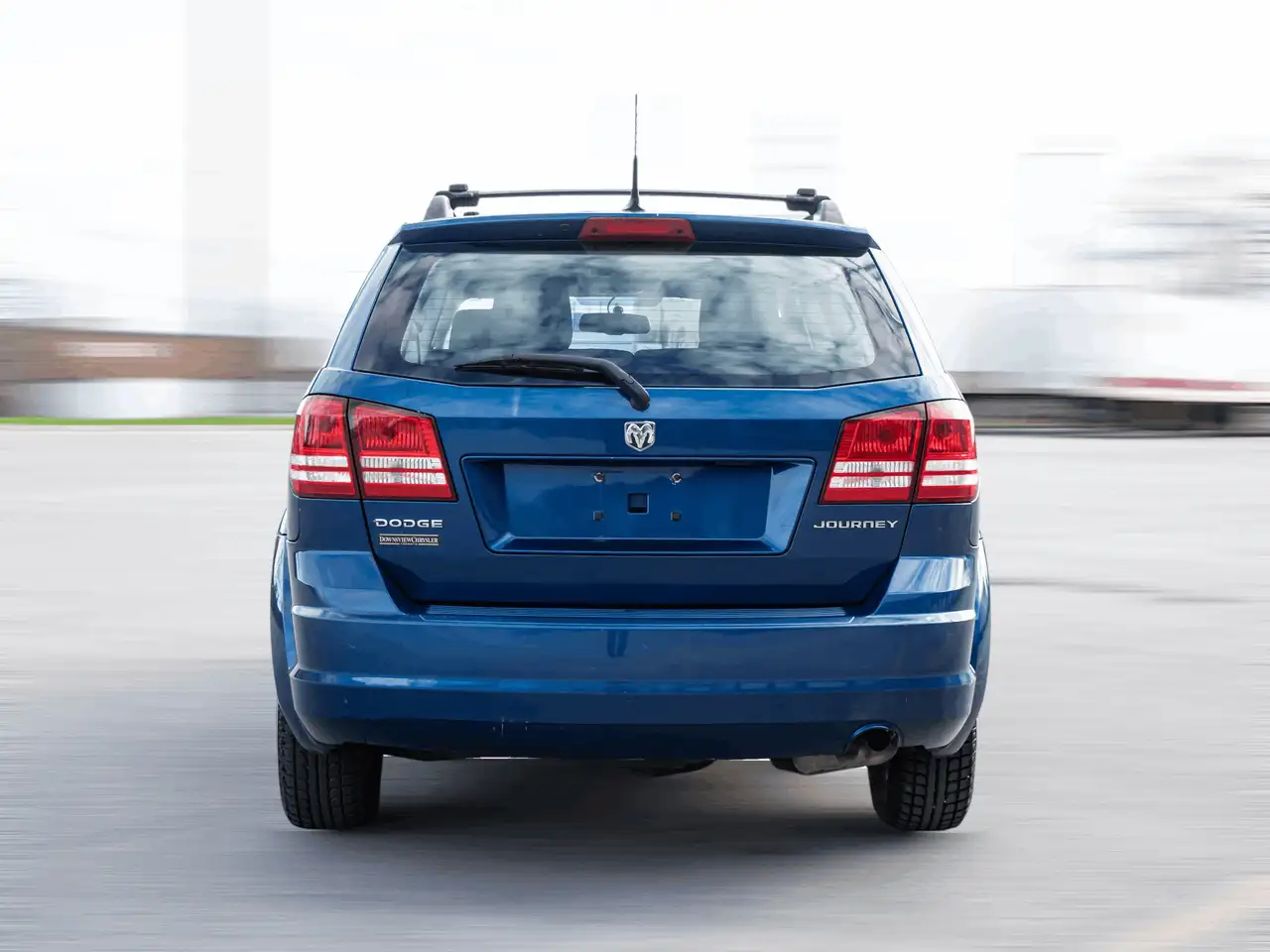 Dodge Journey снимка Dodge Journey