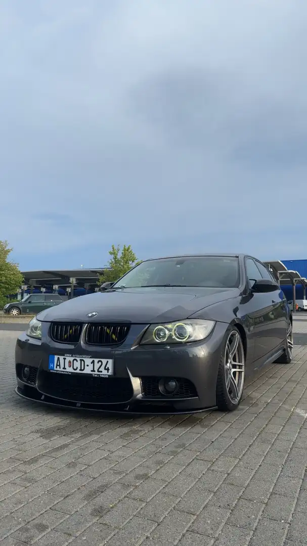 BMW 320 e90 320d - 2