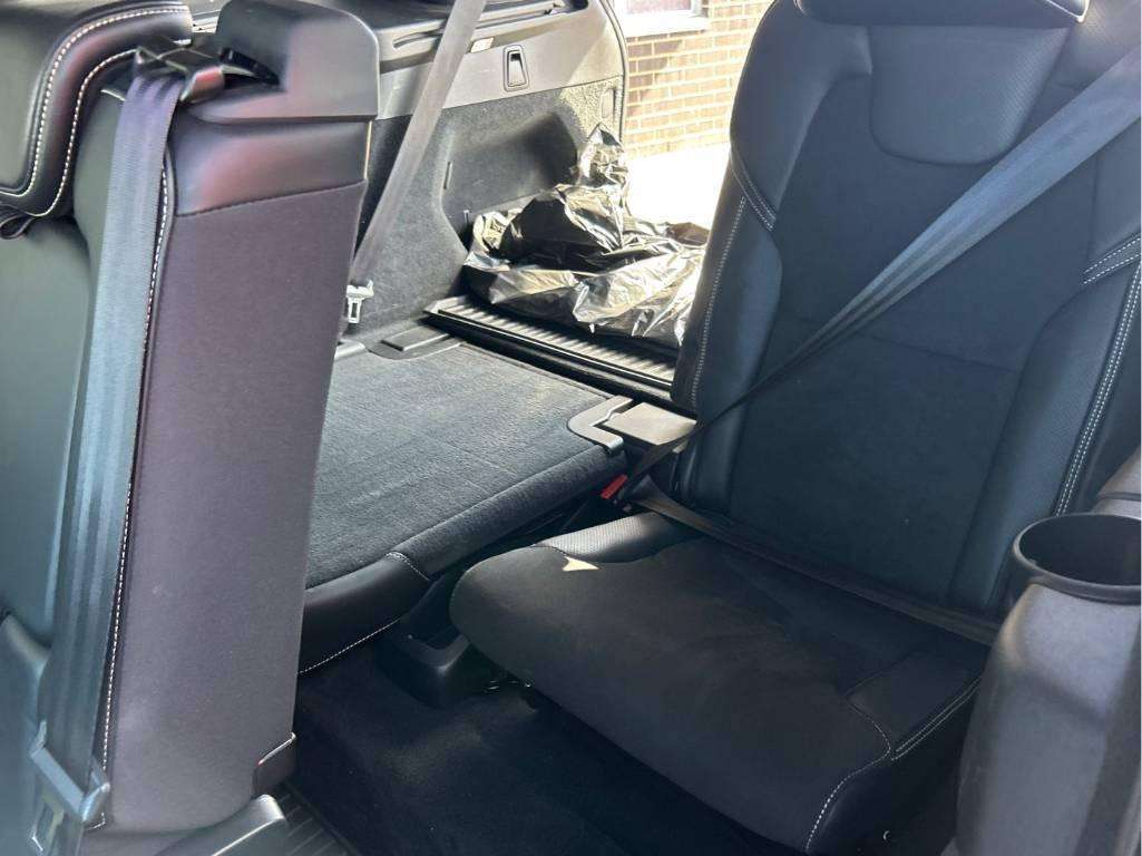 2018 Volvo XC90 R-Design!! BOWERS & WILKINS STEREO!! 6-PASSENGER! thumb 32