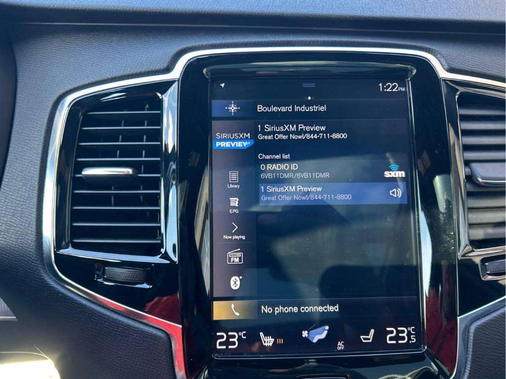 2018 Volvo XC90 R-Design!! BOWERS & WILKINS STEREO!! 6-PASSENGER! thumb 24