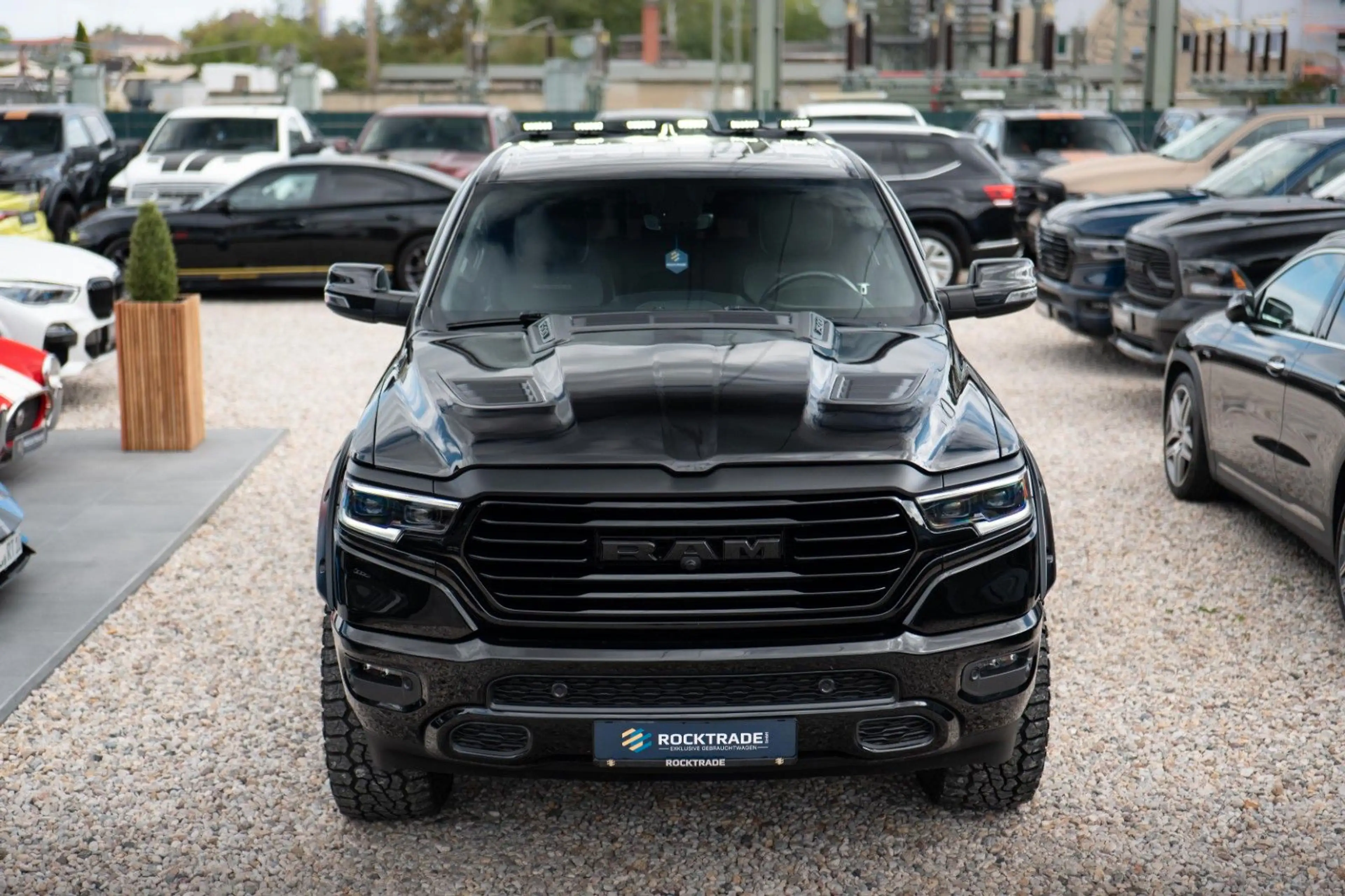Dodge RAM 5.7 V8 HEMI 4x4 LARAMIE Limited Offroad 19% — photo 2