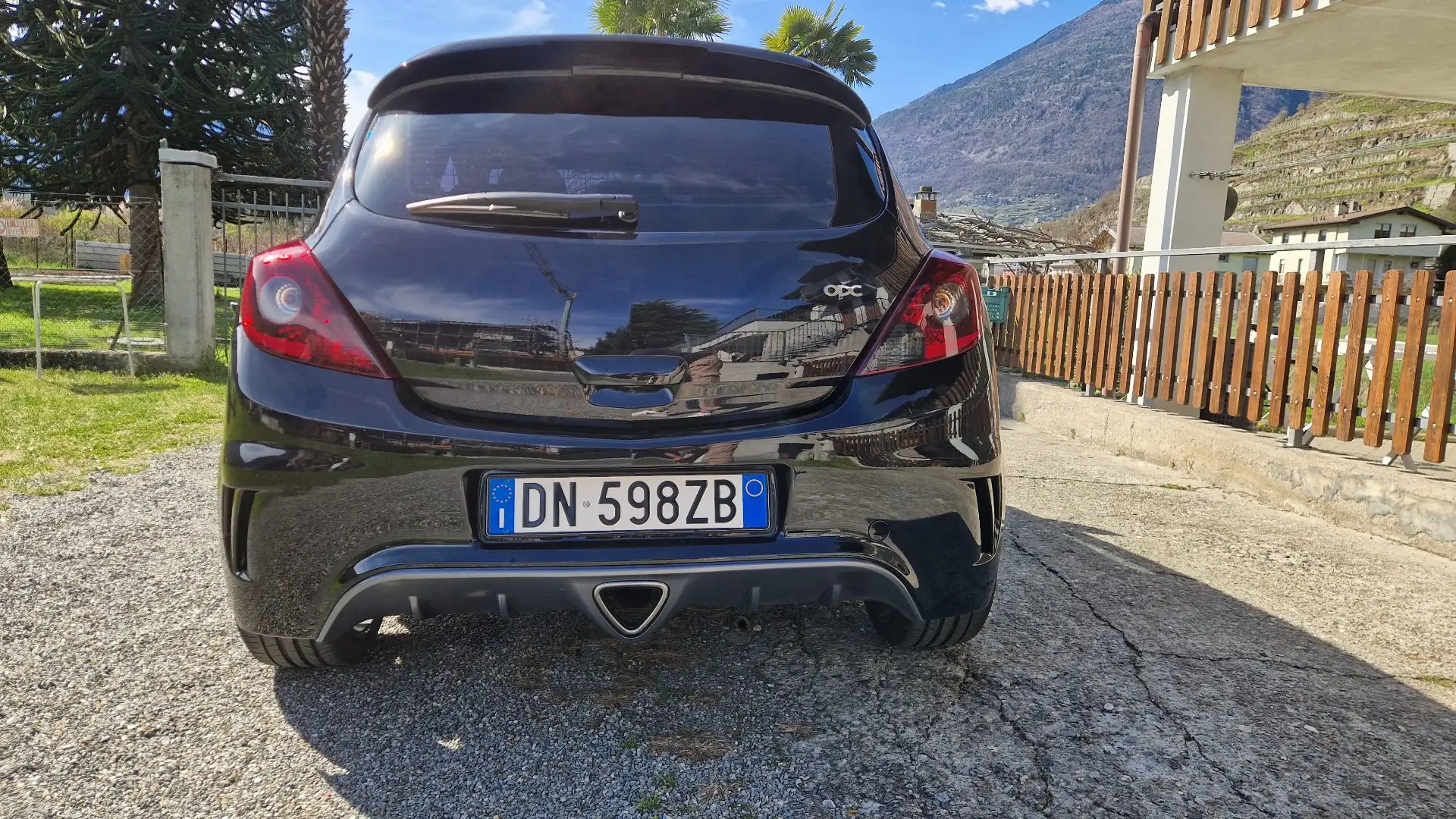 Opel Corsa 3p 1.6 turbo Opc 192cv - 1