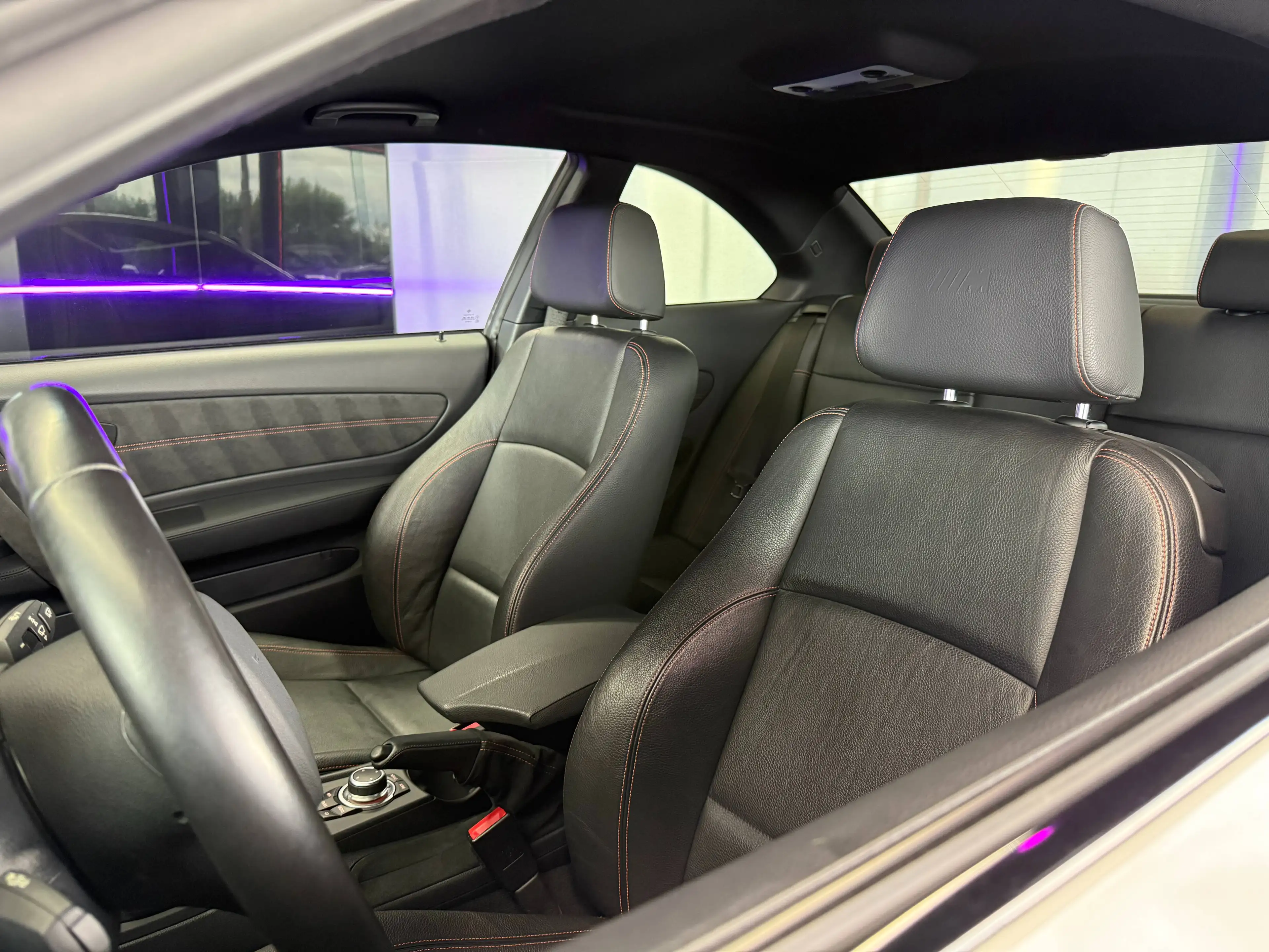 BMW 1er M Coupé 3.0i — photo 8