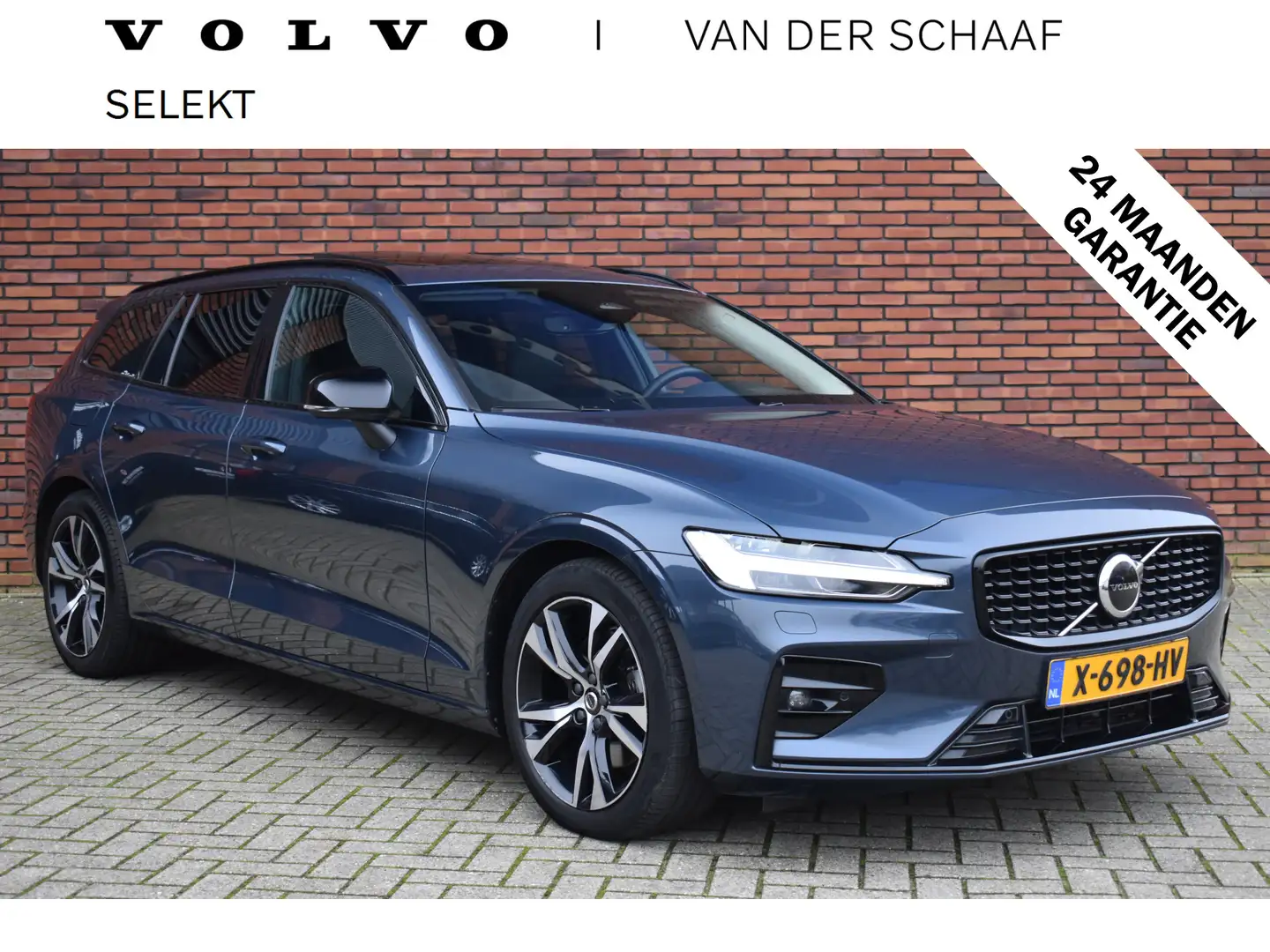 Volvo V60 B4 211PK Automaat Plus Dark | Climate | Trekhaak | Azul - 1