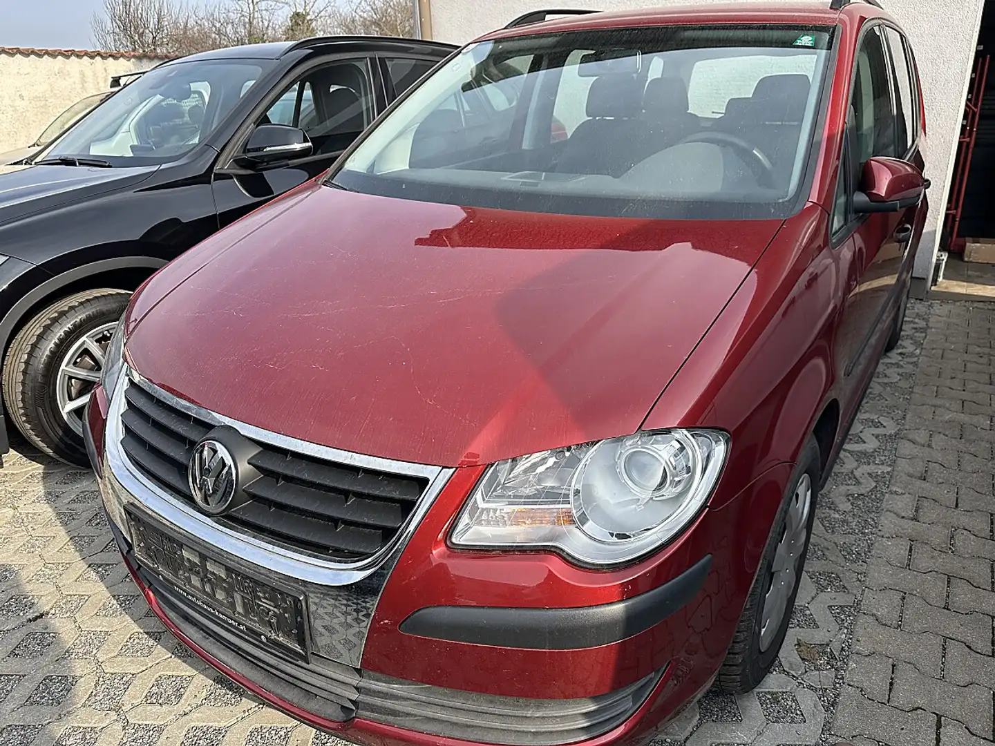 Volkswagen Touran Conceptline 1,9 TDI DPF Rot - 1