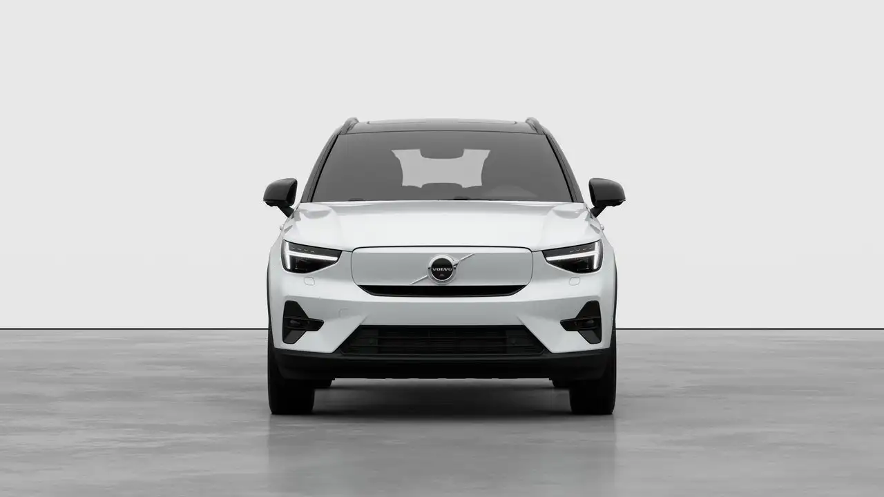 Volvo EX40 снимка Volvo EX40