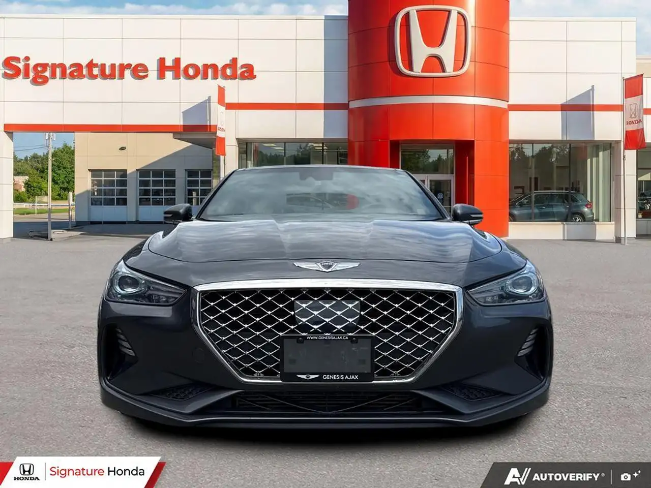 Genesis G70 снимка Genesis G70