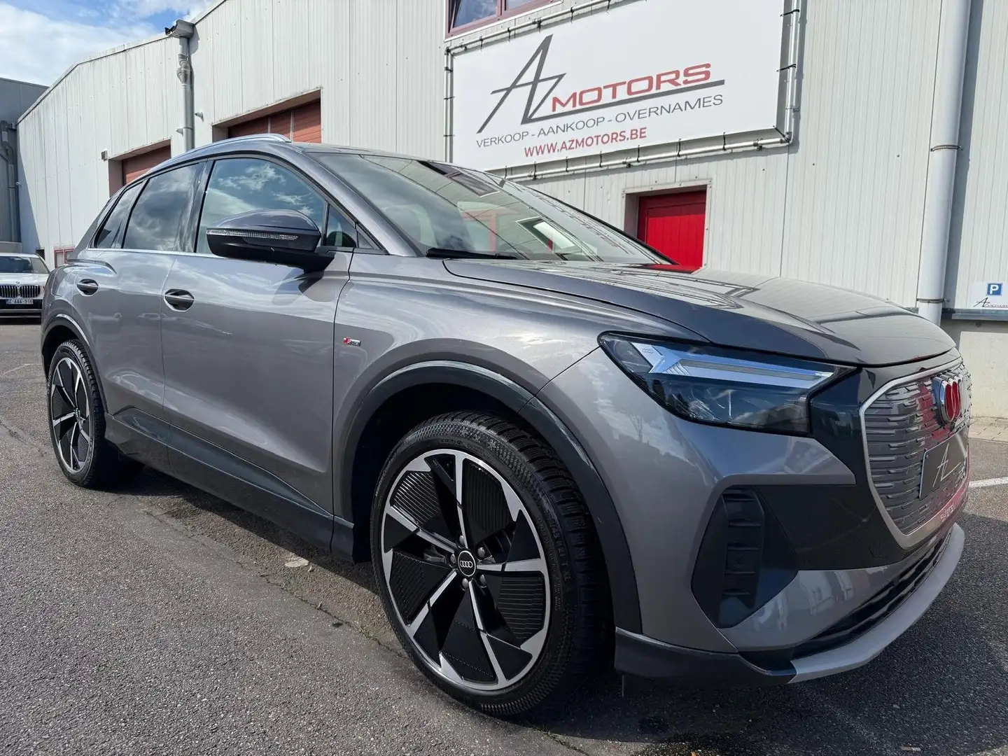 Audi Q4 e-tron 35 Pano/Keyless/Carplay/Camera/Zetelvw/21"/Leder Grau - 1