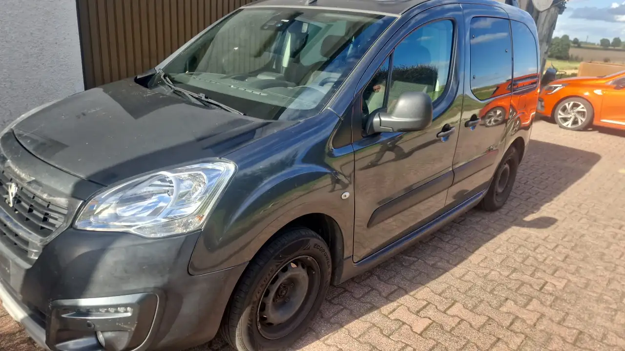 Peugeot Partner Tepee 1.6 BlueHDi 120ch S