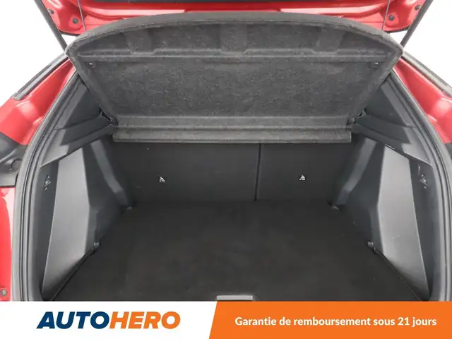 Peugeot 2008 view 17
